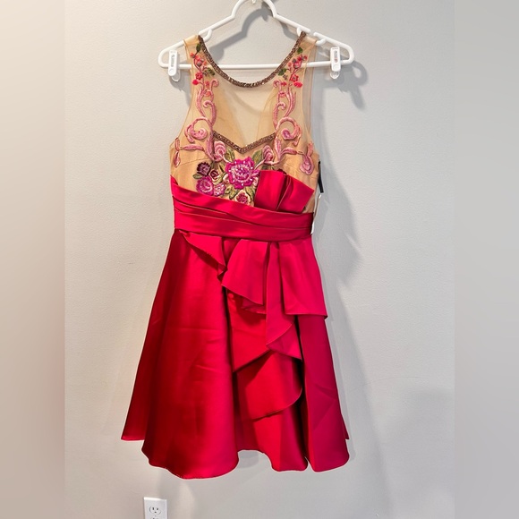 NWT Marchesa Notte Draped Mikado Fuchsia Cocktail Dress Size 4 /Small - Picture 4 of 9